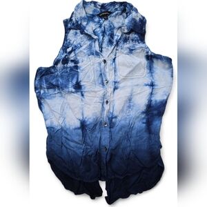 Rock & Republic Sleeveless Button Down Blue Tie Dye Size Womens Medium